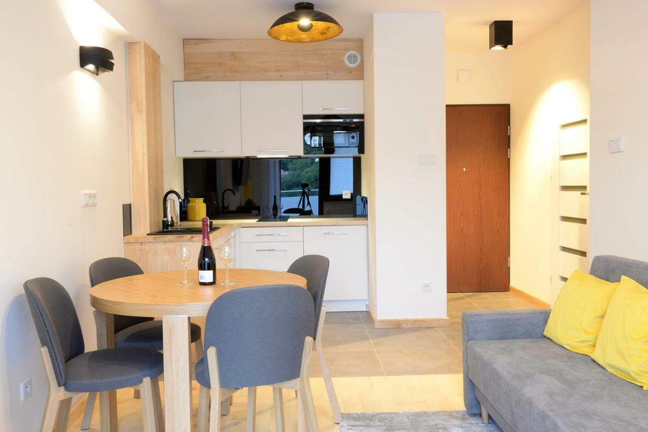 Apartamenty Kora 크리니차 즈드로이 외부 사진